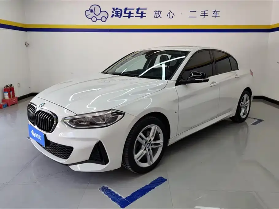 BMW 1 Series — фото 1