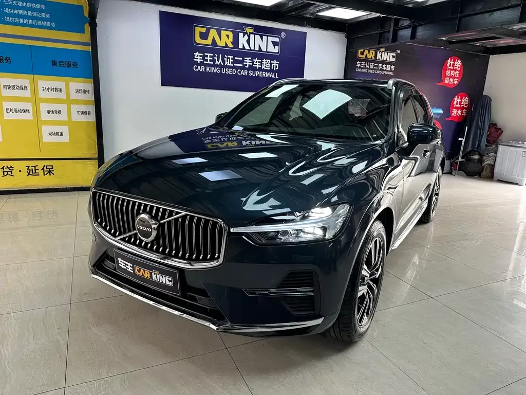 Volvo XC60 — фото 1