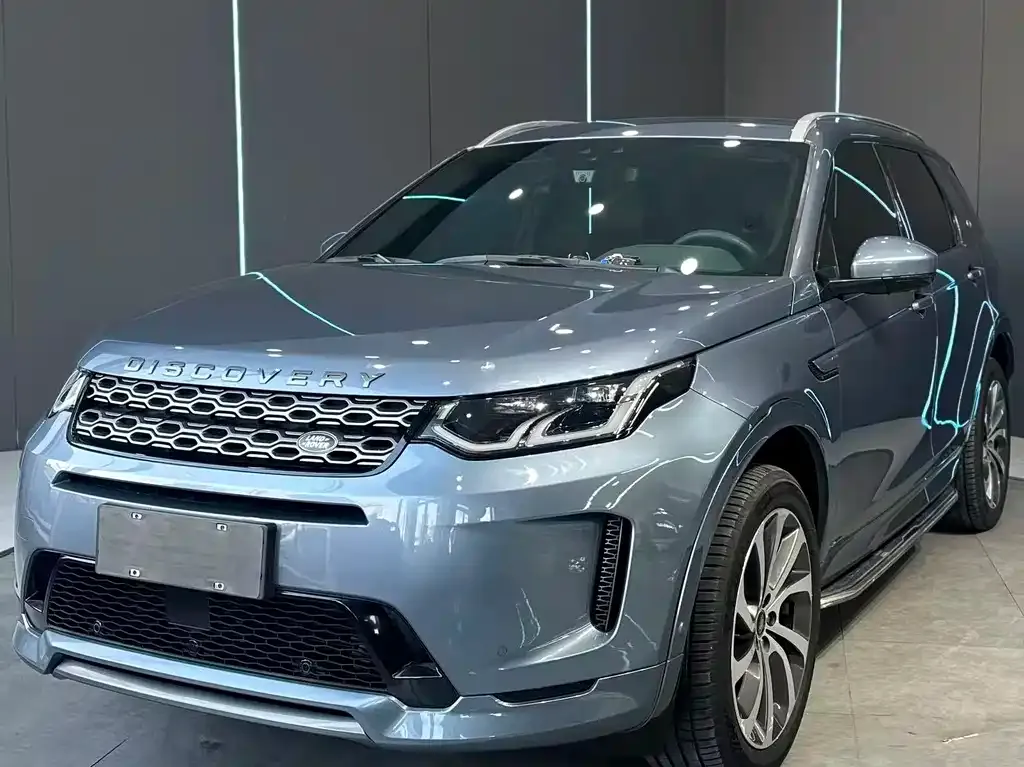 Land Rover Discovery Sport — фото 1