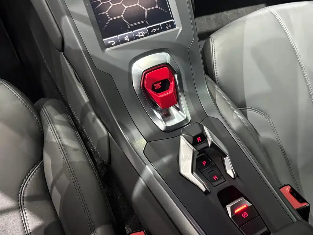 Lamborghini Huracan — фото 10