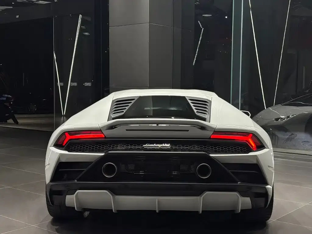 Lamborghini Huracan — фото 2