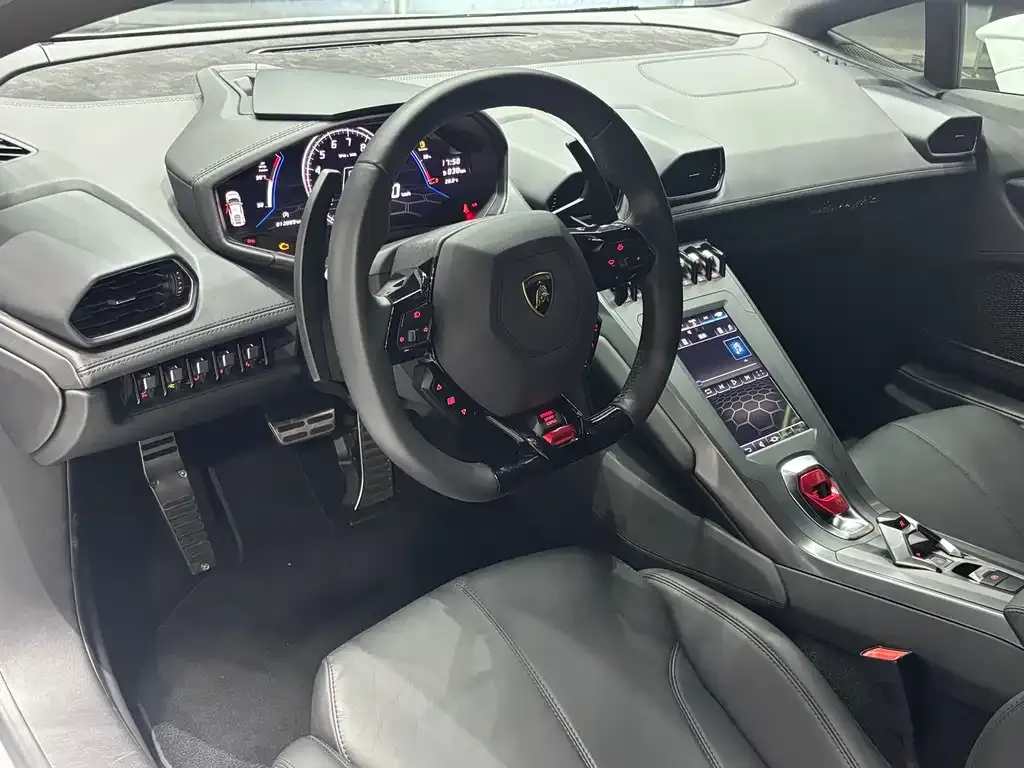 Lamborghini Huracan — фото 9