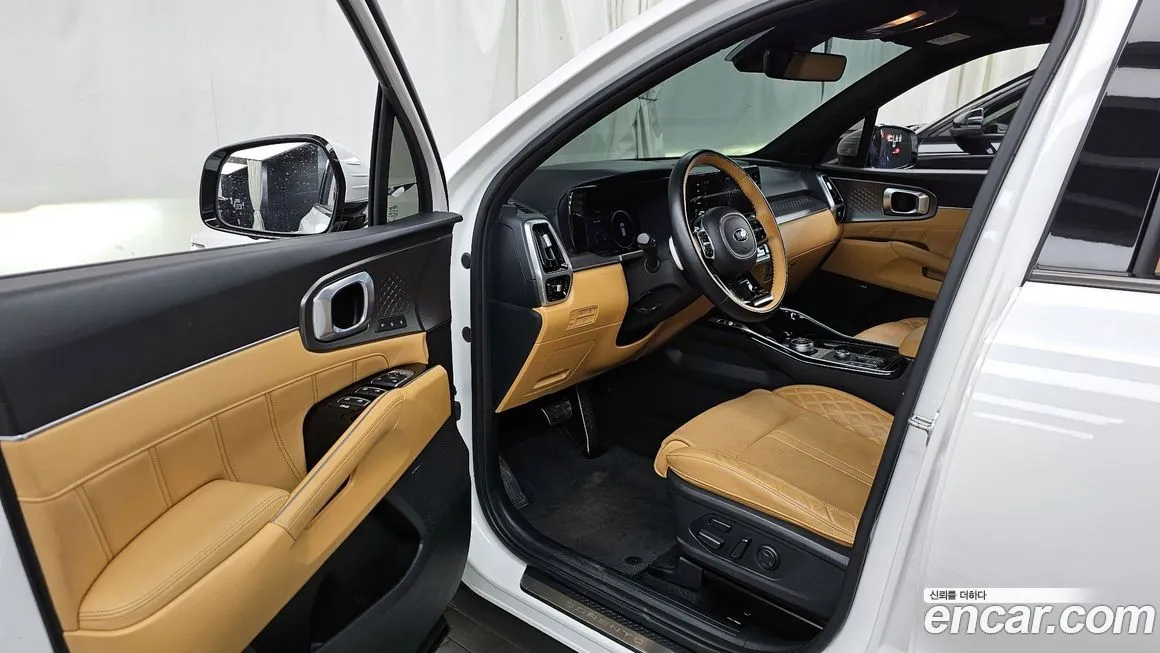 Kia Sorento — фото 10