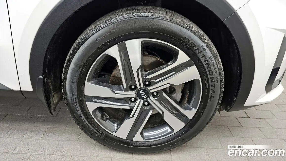 Kia Sorento — фото 5