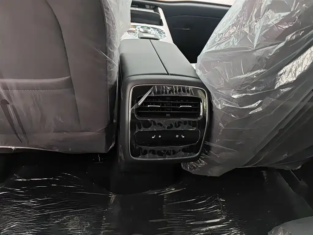 Chery Tiggo 9 C-DM — фото 9