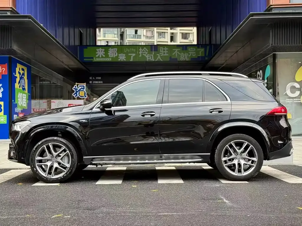 Mercedes-Benz GLE AMG — фото 7