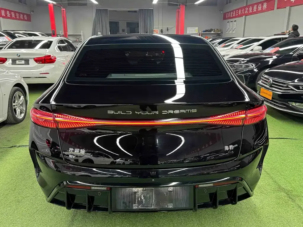 BYD Seal — фото 7