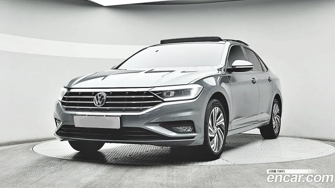 Volkswagen Jetta — фото 1