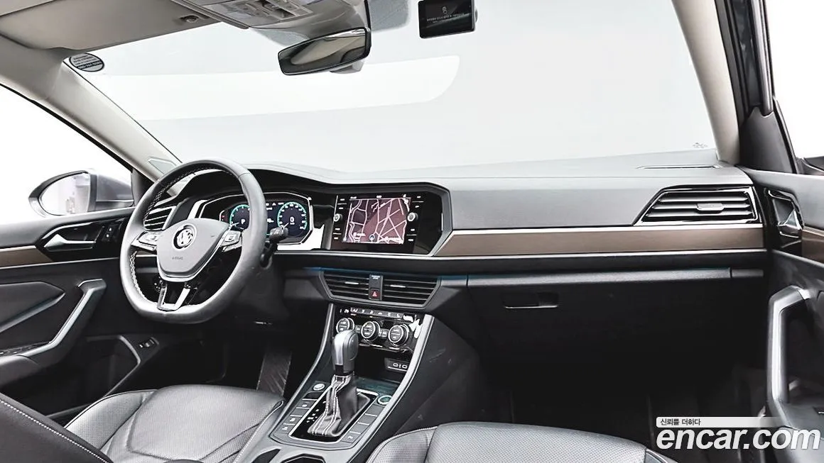 Volkswagen Jetta — фото 5