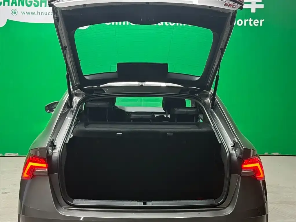 Skoda Octavia — фото 4