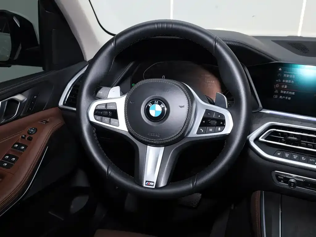 BMW X5 (Import) — фото 8