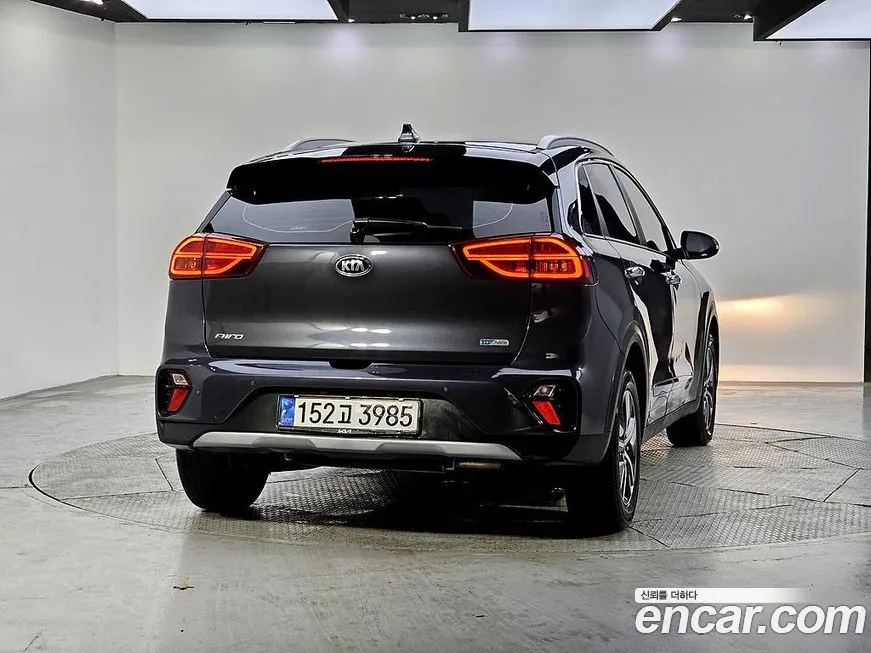Kia Niro — фото 7