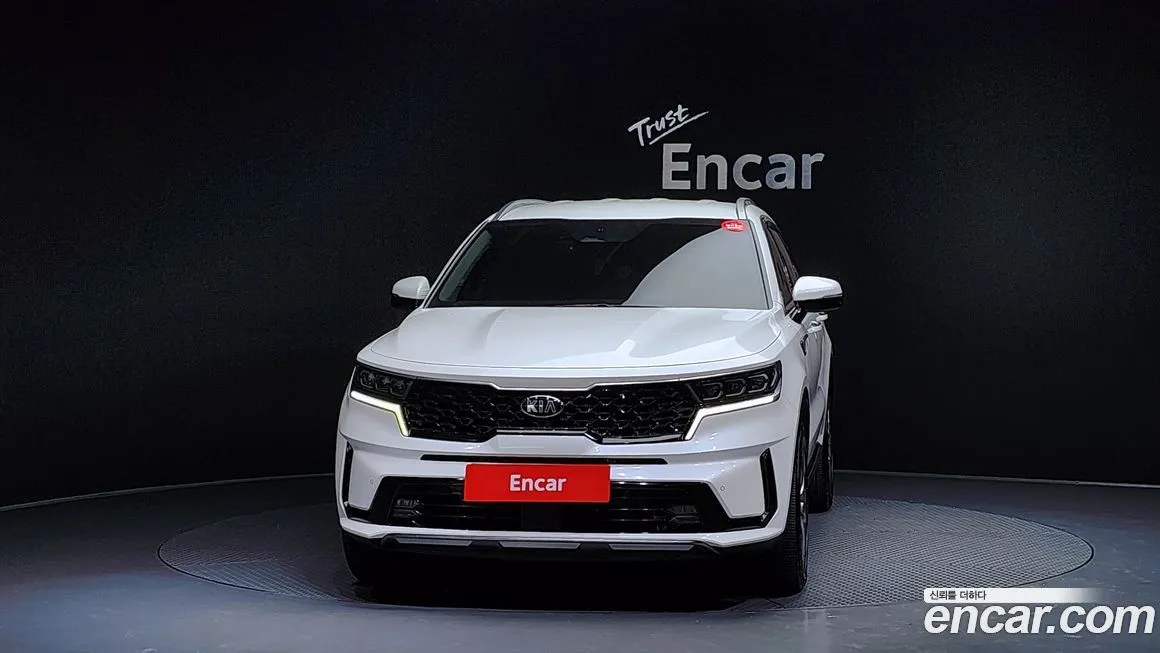 Kia Sorento — фото 5