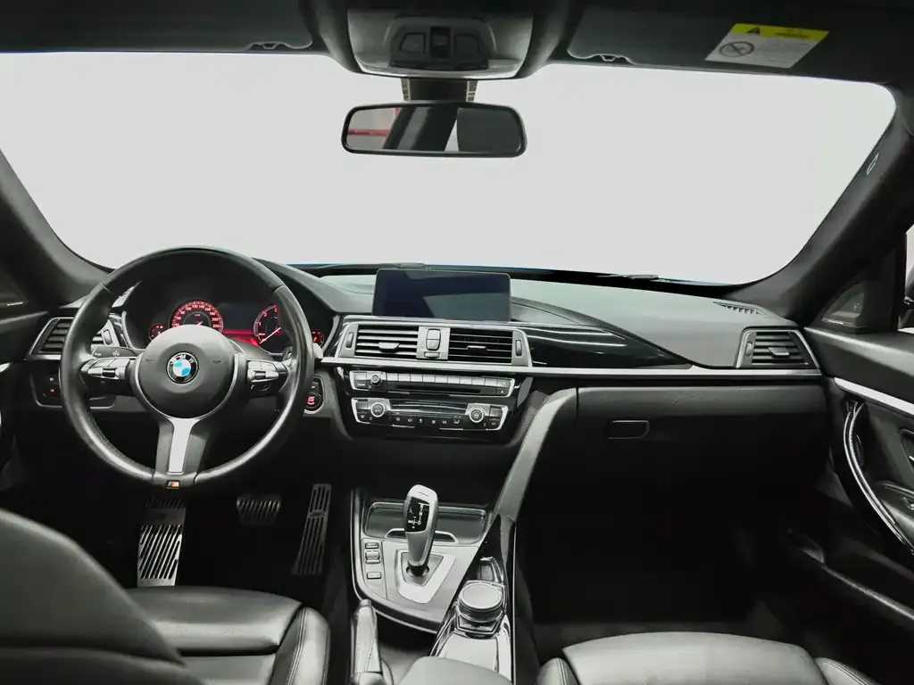 BMW 3 Series GT — фото 10