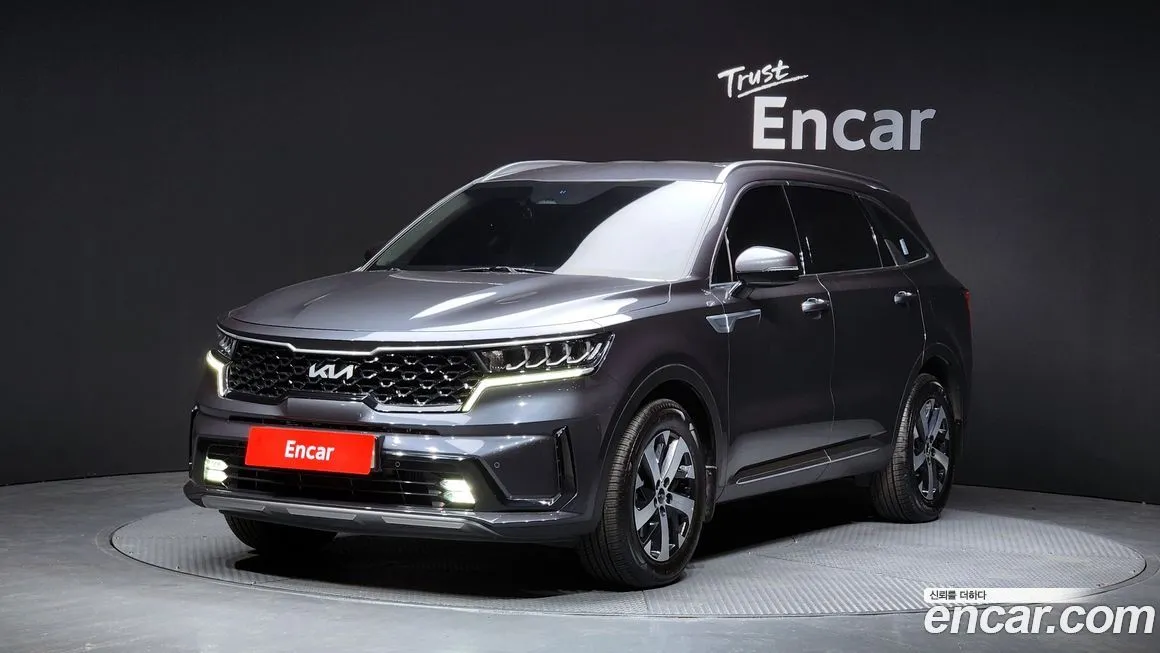 Kia Sorento — фото 1