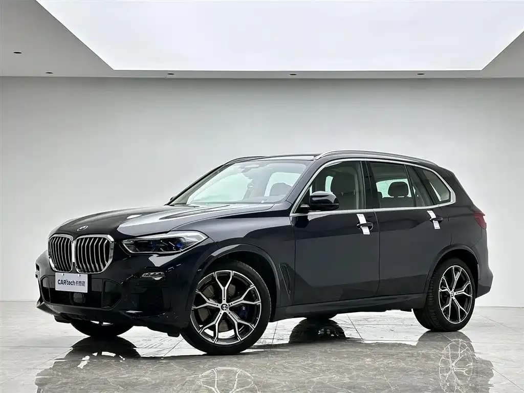 BMW X5 (Import) — фото 1