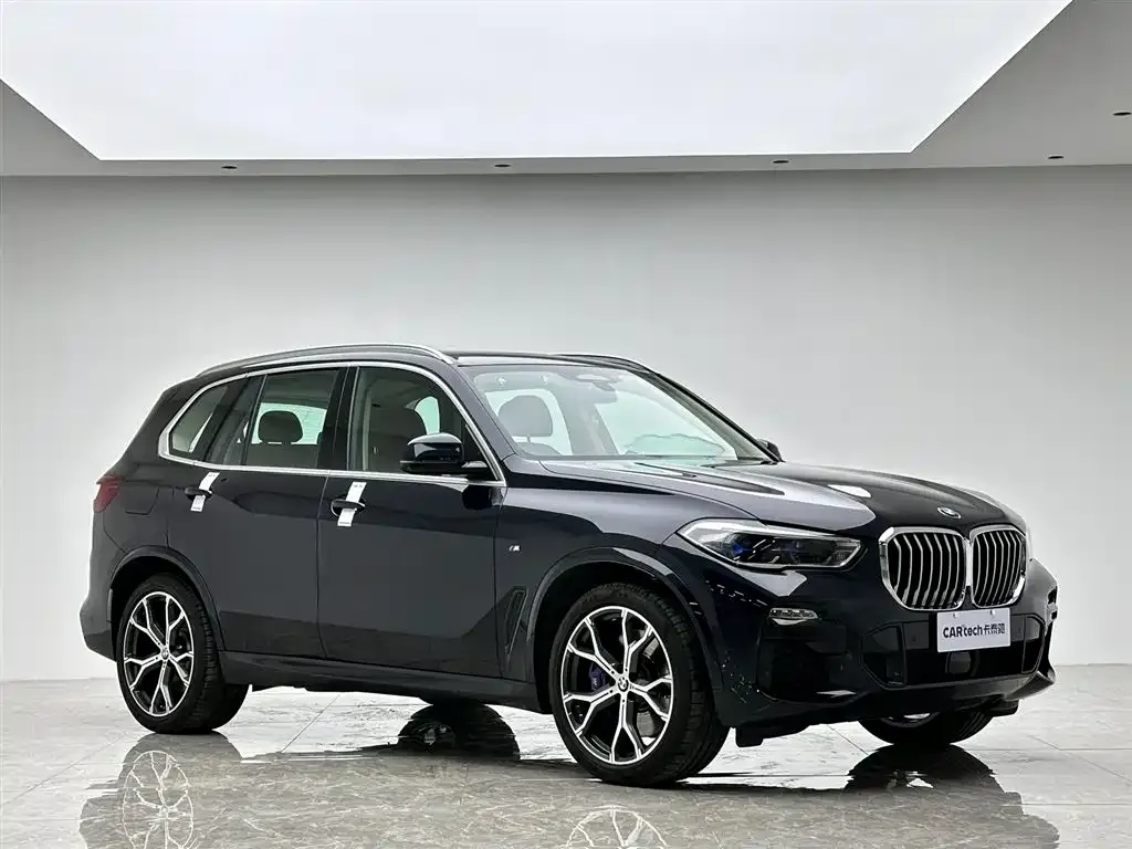 BMW X5 (Import) — фото 4