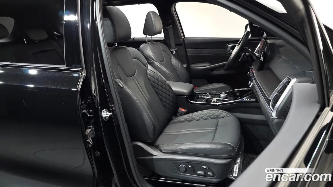 Kia Sorento — фото 10