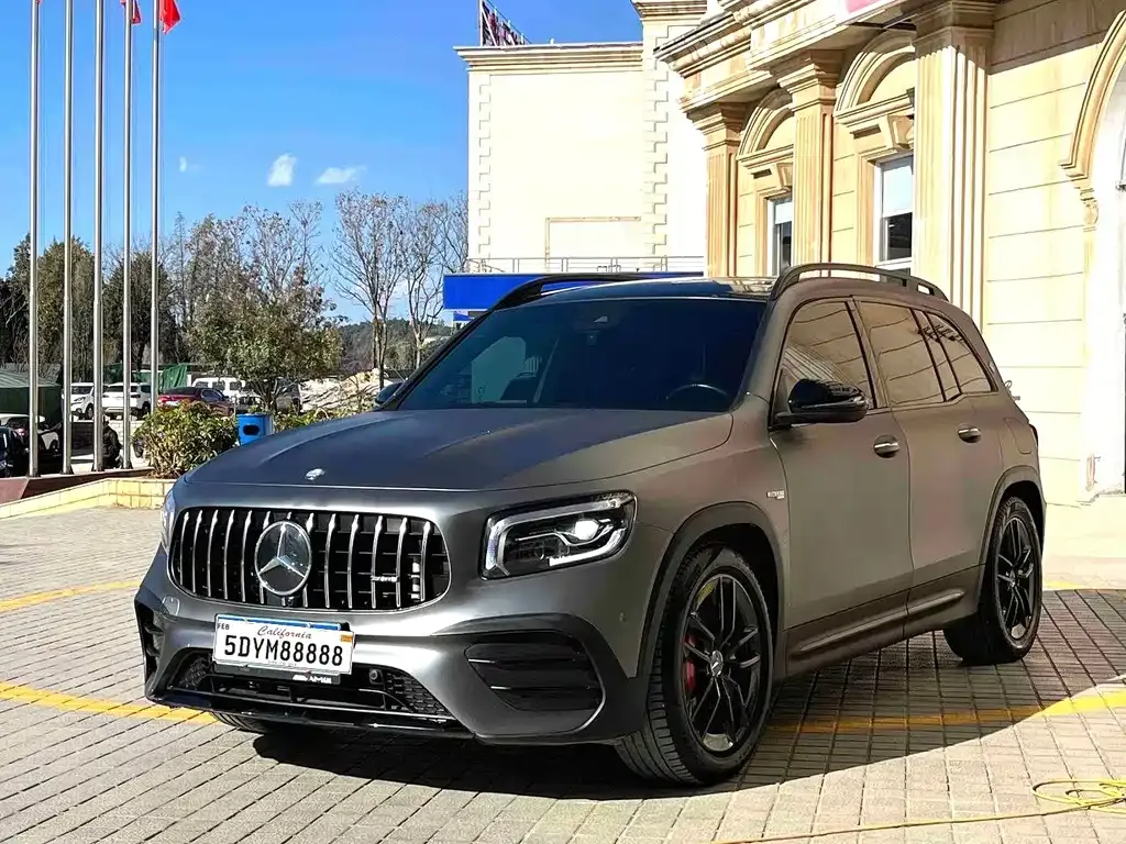 Mercedes-Benz GLB AMG — фото 9
