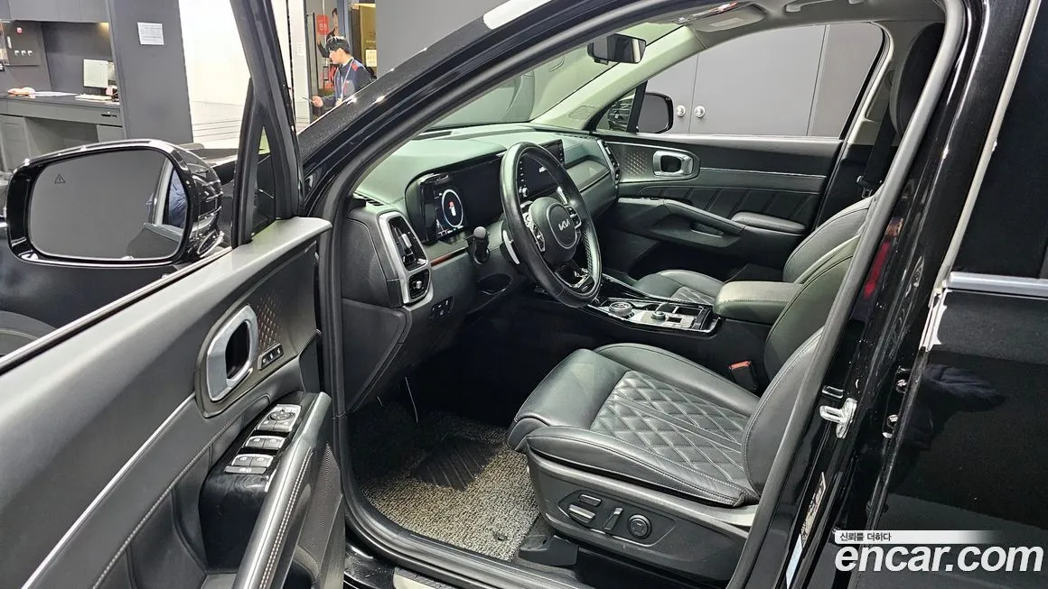 Kia Sorento — фото 10