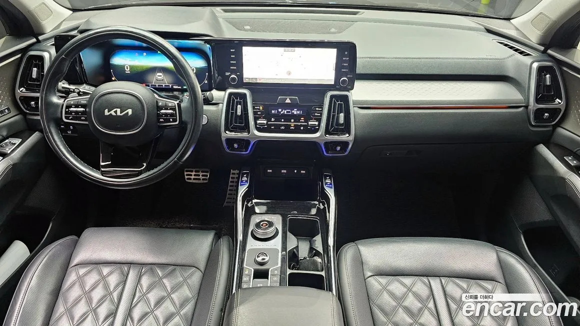 Kia Sorento — фото 7