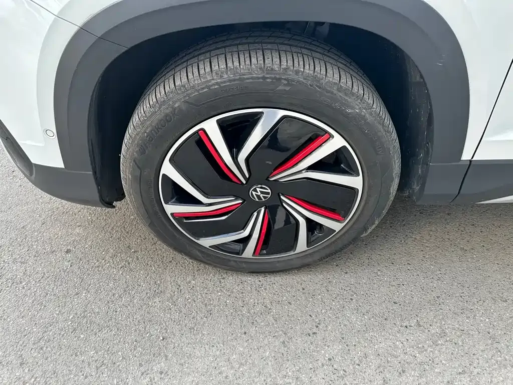 Volkswagen Tharu — фото 8