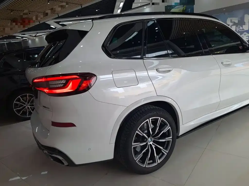 BMW X5 (Import) — фото 7
