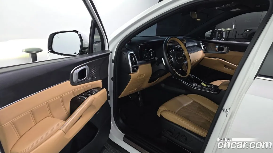 Kia Sorento — фото 8