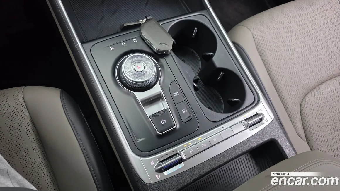 Kia Carnival — фото 10