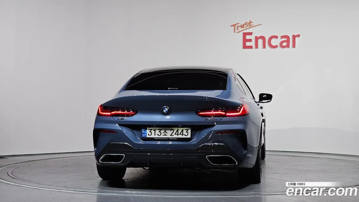 BMW 8-Series — фото 4