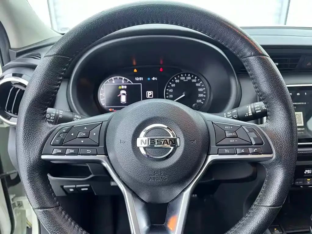 Nissan Kicks — фото 10