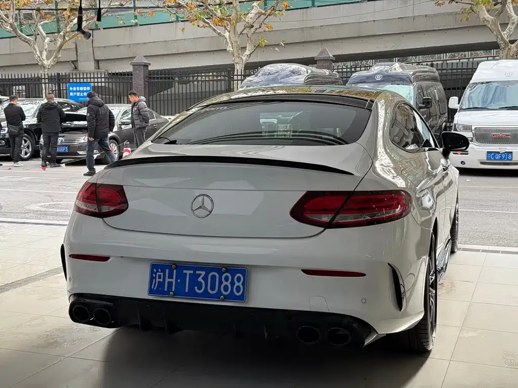 Mercedes-Benz C-Class AMG — фото 10