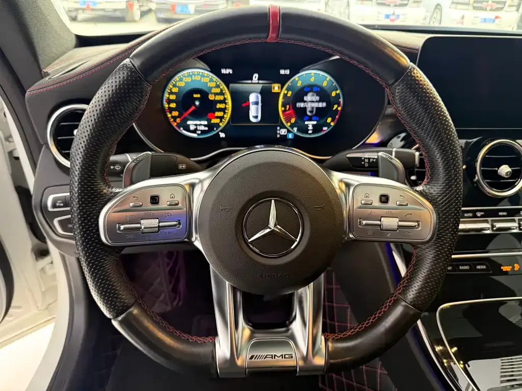Mercedes-Benz C-Class AMG — фото 8