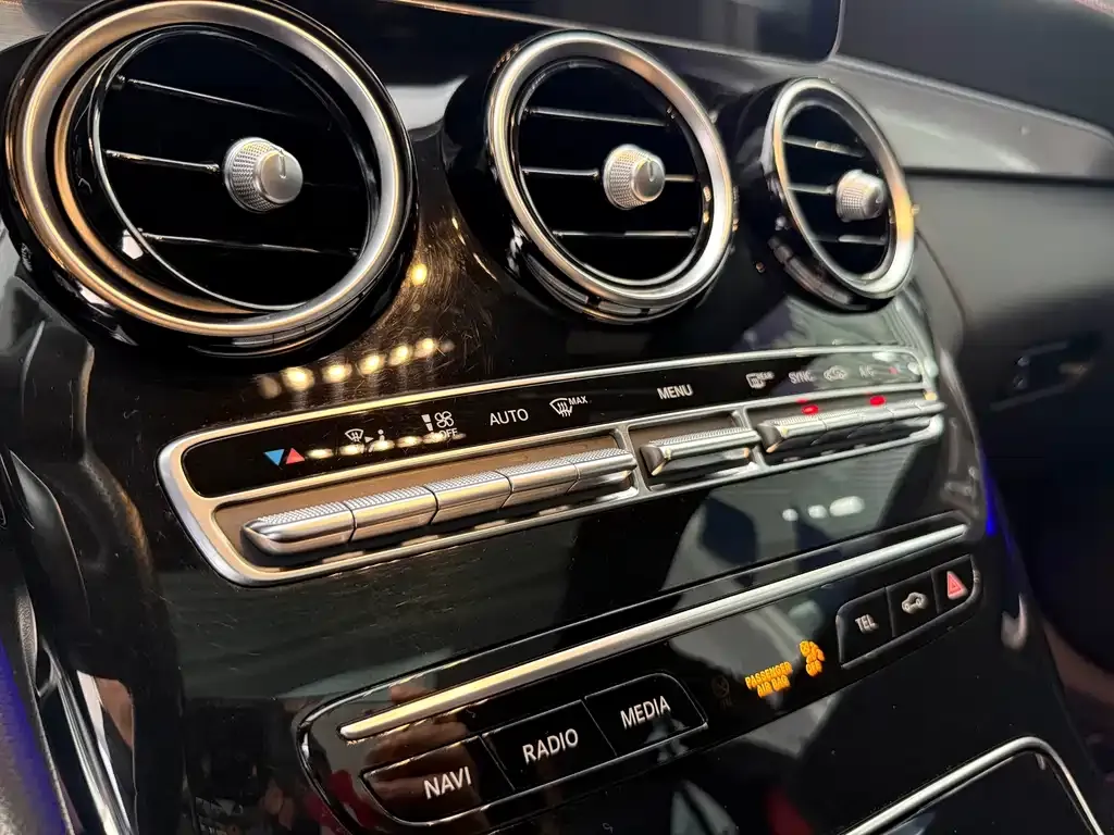 Mercedes-Benz C-Class AMG — фото 6