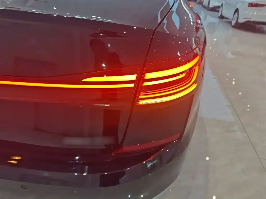 Volkswagen Passat — фото 2