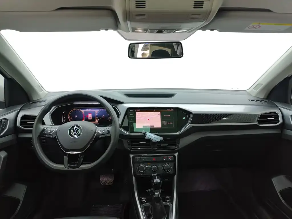 Volkswagen T-Cross — фото 4