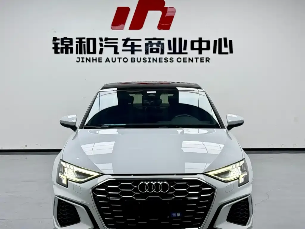 Audi A3 — фото 2