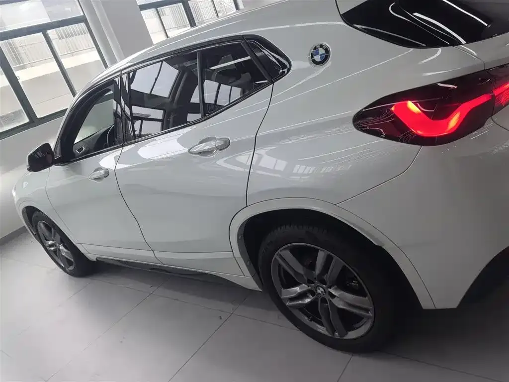 BMW X2 — фото 4