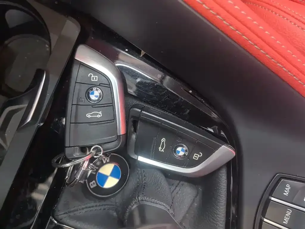 BMW X2 — фото 10