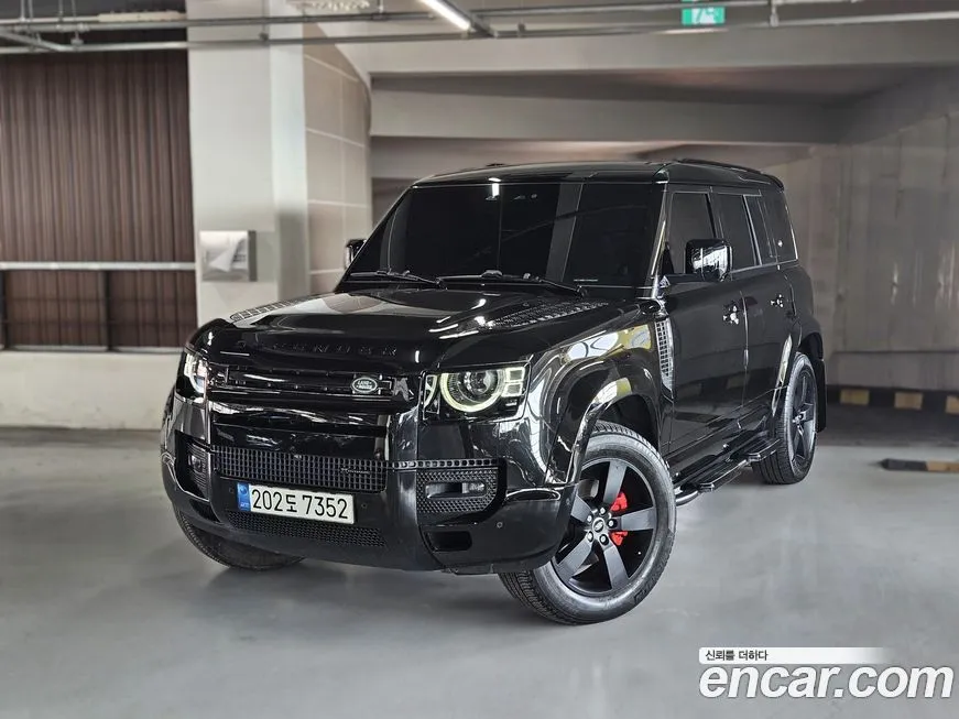 Land Rover Defender — фото 1