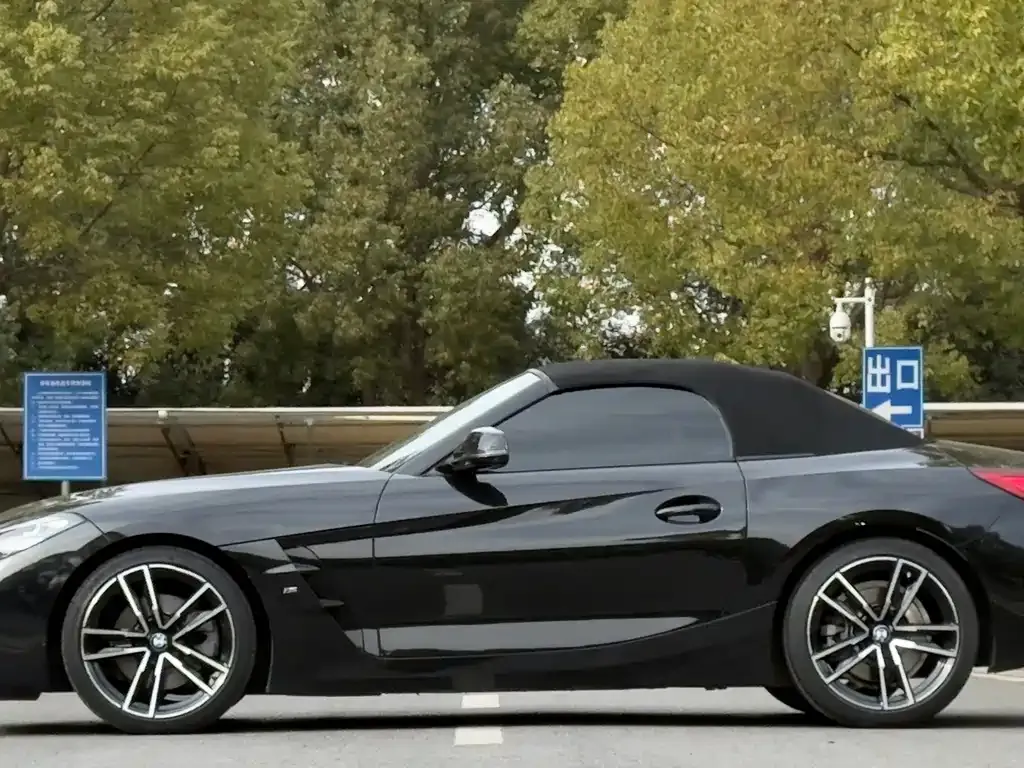 BMW Z4 — фото 7