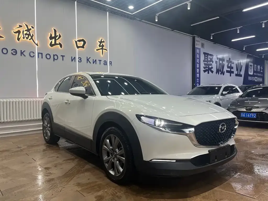 Mazda CX-30 — фото 9