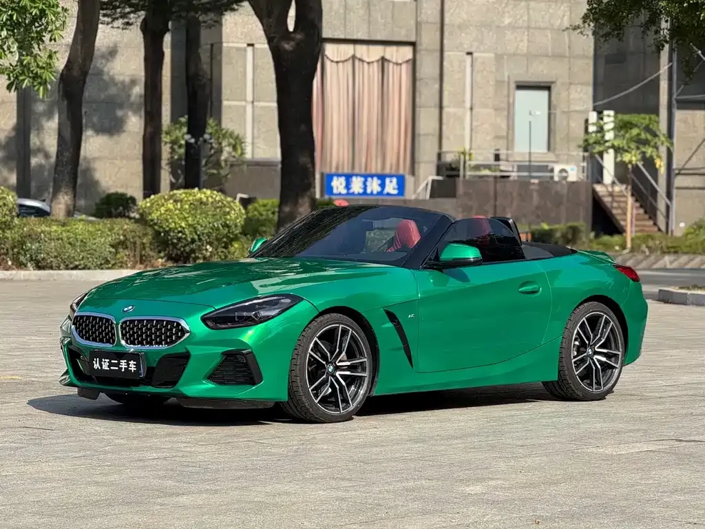 BMW Z4 — фото 1