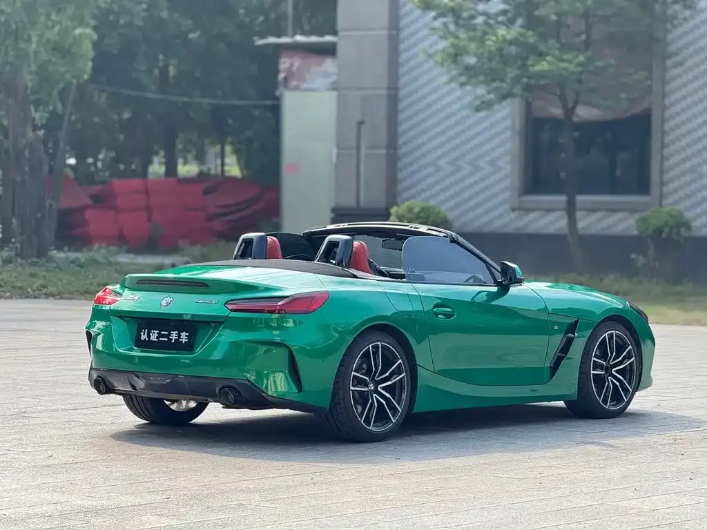 BMW Z4 — фото 4