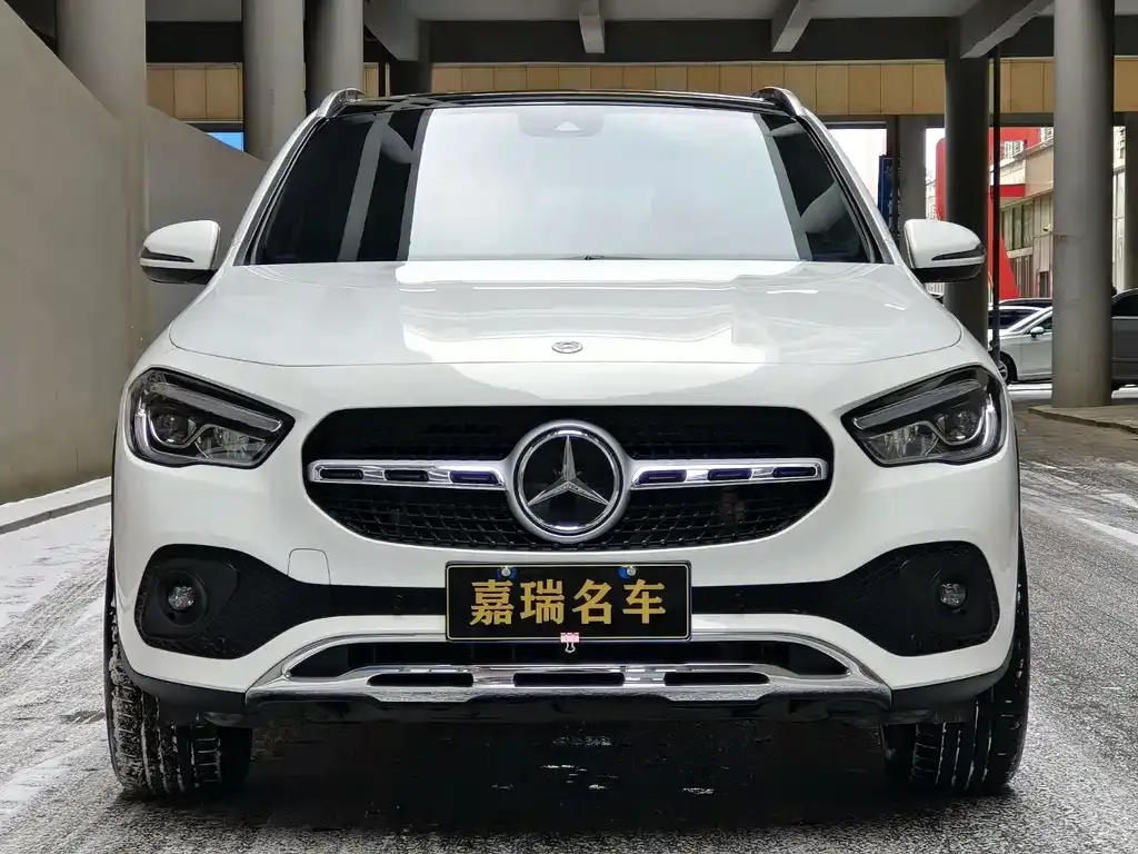 Mercedes-Benz GLA — фото 7