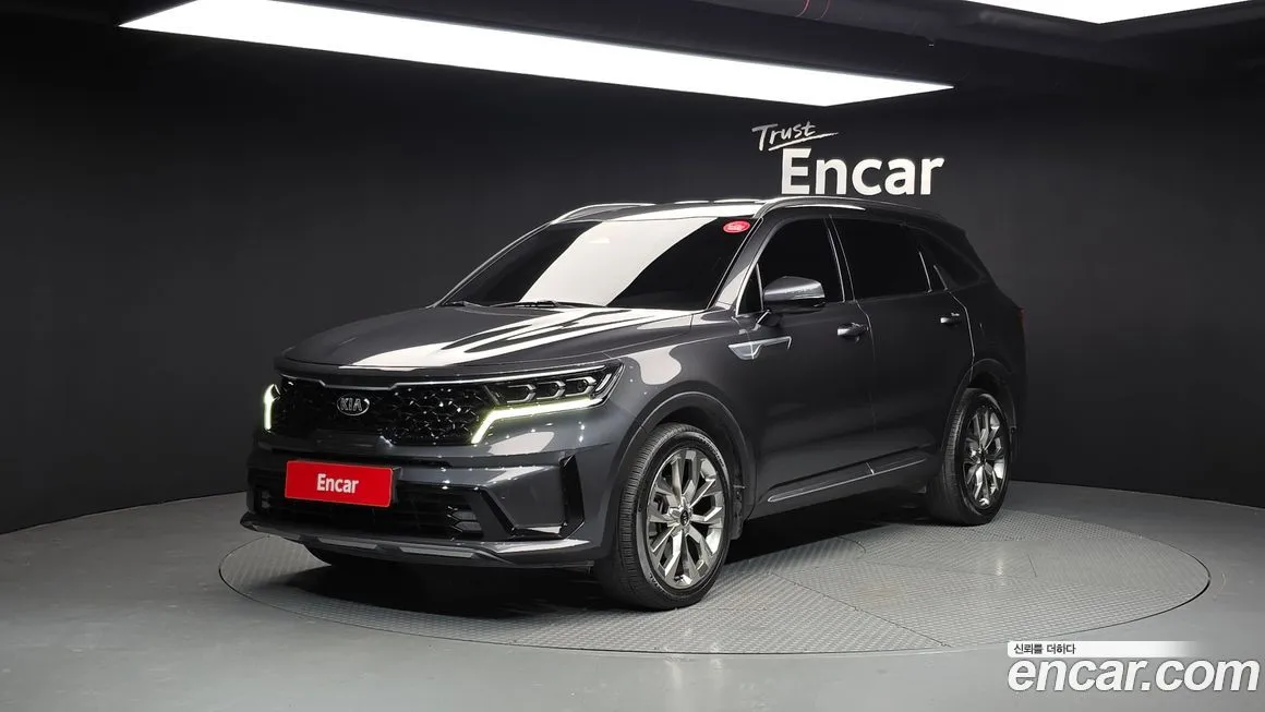 Kia Sorento — фото 1