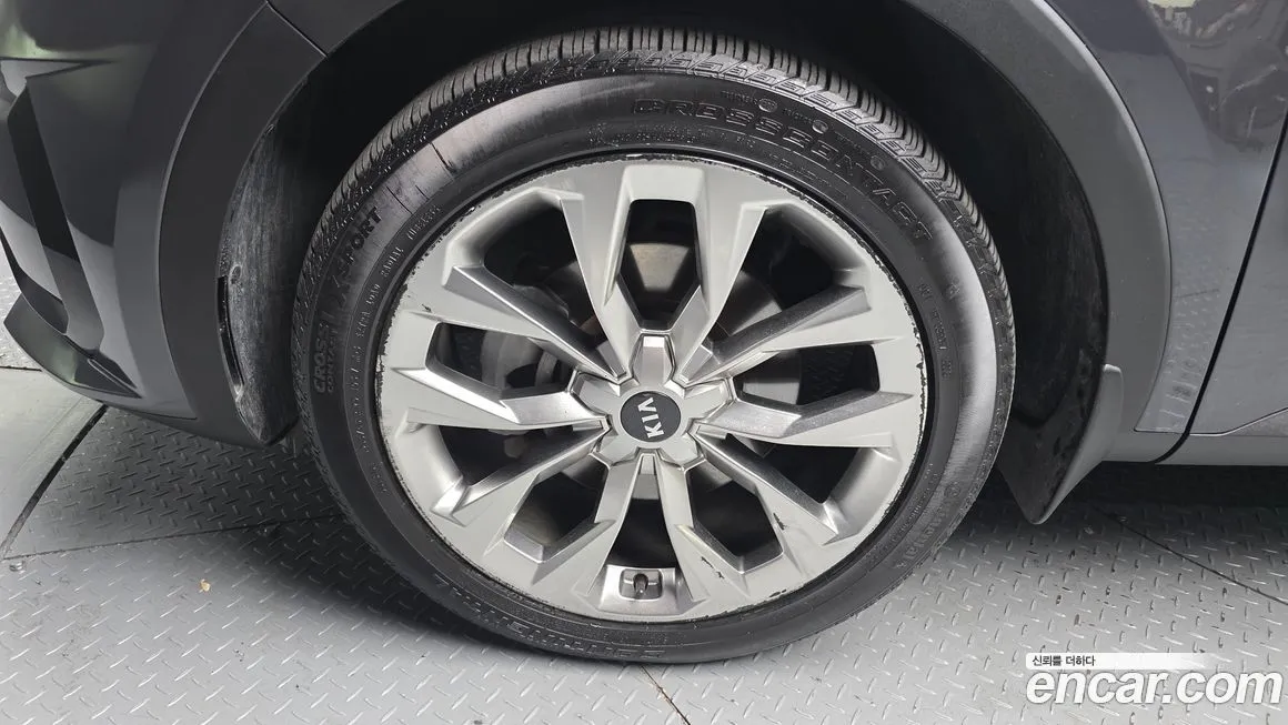 Kia Sorento — фото 5