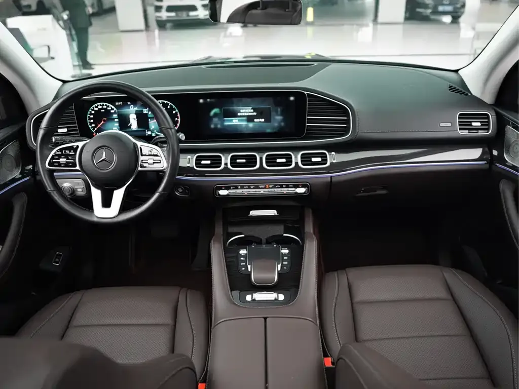 Mercedes-Benz GLE — фото 9