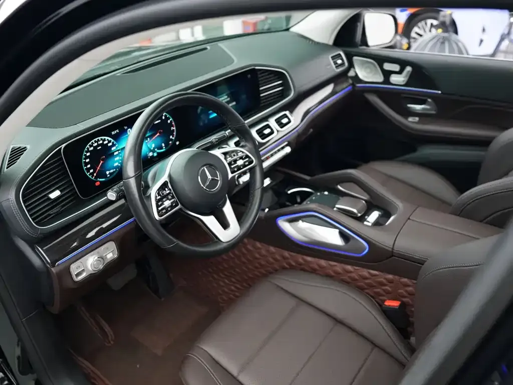 Mercedes-Benz GLE — фото 6