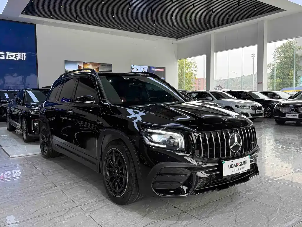 Mercedes-Benz GLB AMG — фото 8